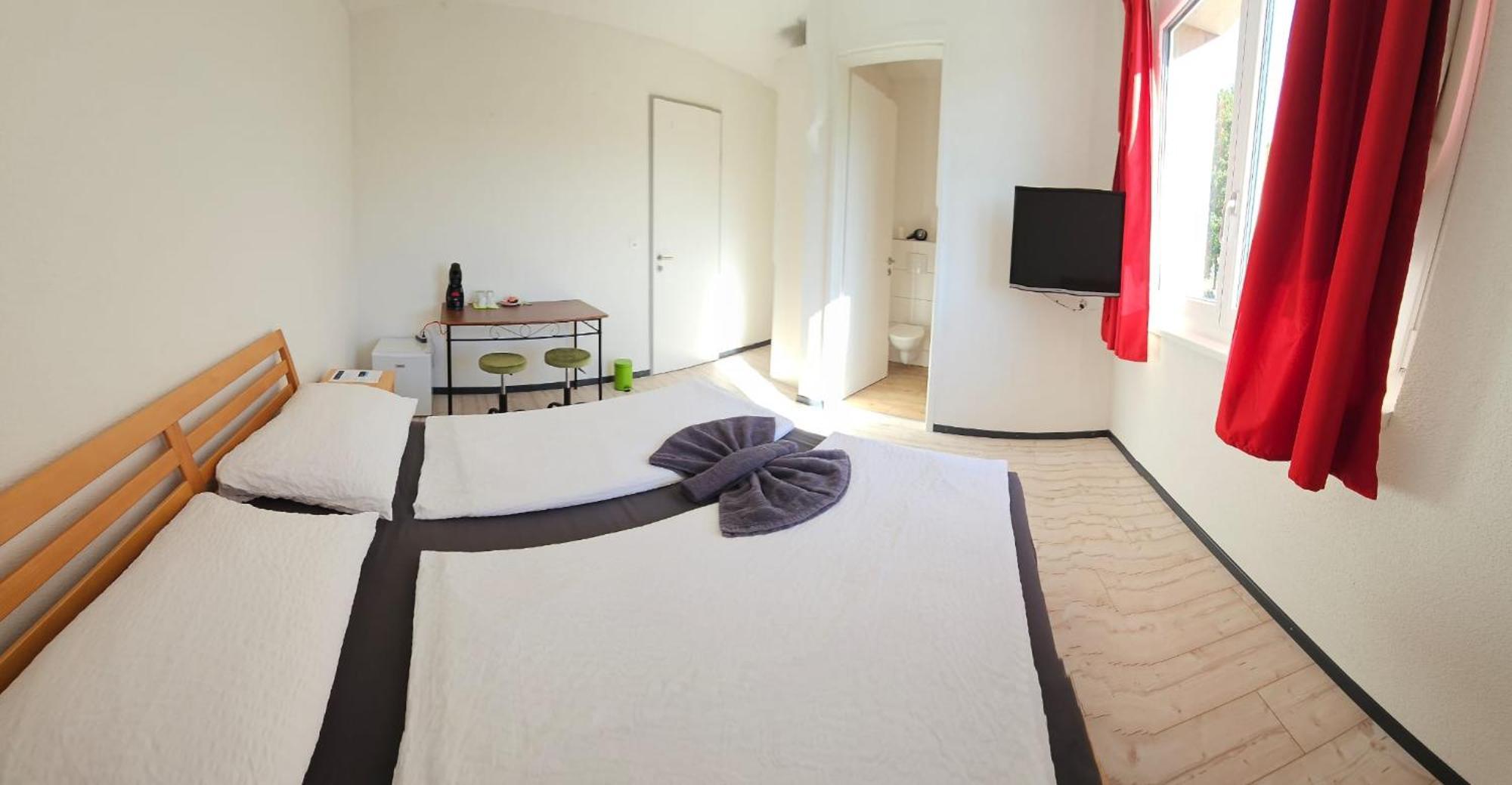 Mbar Hotel Altnau Ngoại thất bức ảnh
